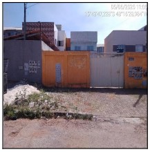 Vende-se em Aguas Lindas De Goias-GO  apto, 64.43 de área privativa,  2_qto(s), a.serv, WC, 1_sala(s), cozinha.