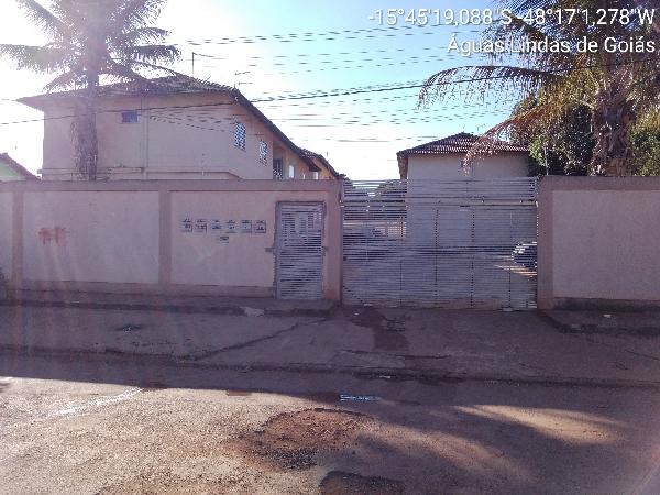 Vende-se em Aguas Lindas De Goias-GO  apto, 50.23 de área privativa,  2_qto(s), a.serv, WC, 1_sala(s), cozinha, 1_vaga(s) de garagem.
