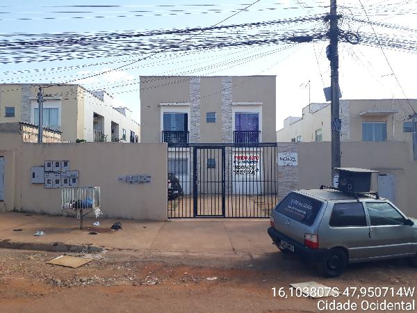 Vende-se em Cidade Ocidental-GO  apto, 47.01 de área privativa,  2_qto(s), a.serv, WC, 1_sala(s), cozinha, 1_vaga(s) de garagem.
