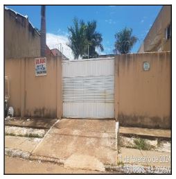 Vende-se em Aguas Lindas De Goias-GO  apto, 60.52 de área privativa,  2_qto(s), a.serv, WC, 1_sala(s), cozinha.