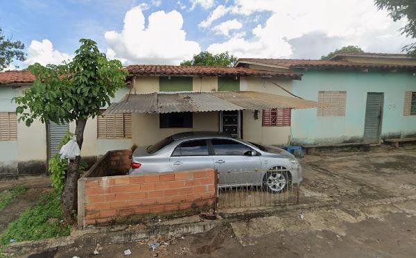 Vende-se em Americano Do Brasil-GO  Casa, 39.92 de área total, 44.76 de área privativa, 270.00 de área do terreno,  2_qto(s), varanda, a.serv, WC, 1_sala(s), cozinha, 1_vaga(s) de garagem.
