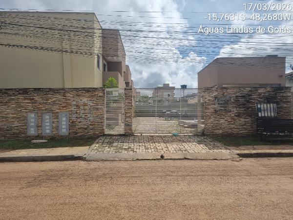 Vende-se em Aguas Lindas De Goias-GO  apto, 54.85 de área total, 51.85 de área privativa,  2_qto(s), varanda, a.serv, WC, 1_sala(s), cozinha, 1_vaga(s) de garagem.