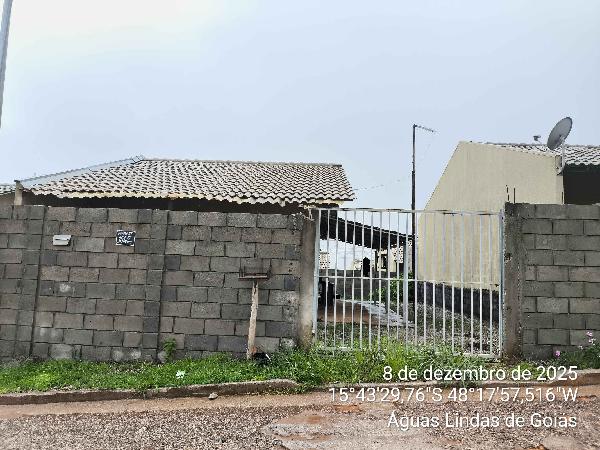 Vende-se em Aguas Lindas De Goias-GO  Casa, 95.62 de área total, 95.62 de área privativa, 203.50 de área do terreno,  2_qto(s), varanda, a.serv, WC, 1_sala(s), cozinha, 1_vaga(s) de garagem.