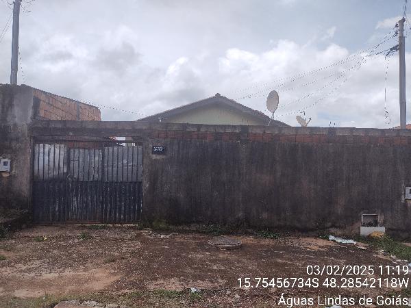 Vende-se em Aguas Lindas De Goias-GO  Casa, 66.50 de área privativa, 200.00 de área do terreno,  2_qto(s), varanda, a.serv, WC, 1_sala(s), cozinha, 1_vaga(s) de garagem.