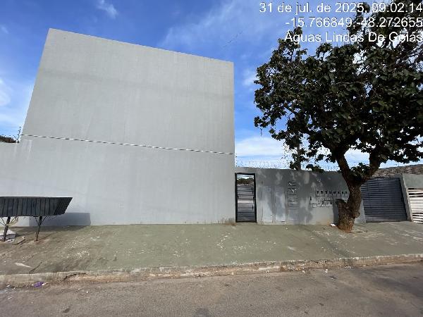 Vende-se em Aguas Lindas De Goias-GO  apto, 59.90 de área total, 66.28 de área privativa,  2_qto(s), a.serv, WC, 1_sala(s), cozinha.