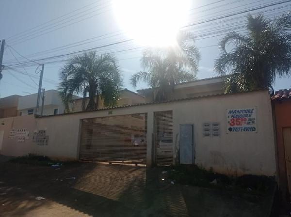 Vende-se em Cidade Ocidental-GO  apto, 52.76 de área privativa,  2_qto(s), a.serv, WC, 1_sala(s), sacada, cozinha, 1_vaga(s) de garagem.
