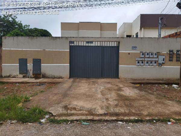 Vende-se em Aguas Lindas De Goias-GO  apto, 99.77 de área total, 62.46 de área privativa,  2_qto(s), a.serv, WC, 1_sala(s), cozinha.