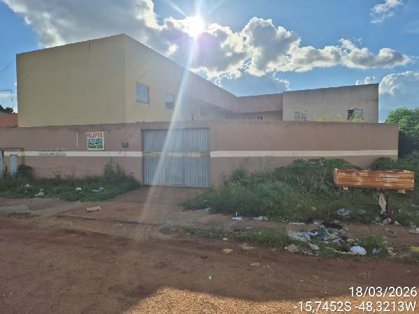 Vende-se em Aguas Lindas De Goias-GO  apto, 70.32 de área total, 63.72 de área privativa,  2_qto(s), a.serv, WC, 1_sala(s), cozinha.