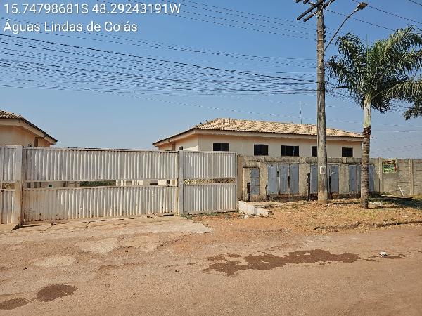 Vende-se em Aguas Lindas De Goias-GO  apto, 58.60 de área privativa,  2_qto(s), WC, 1_sala(s), cozinha, 1_vaga(s) de garagem.