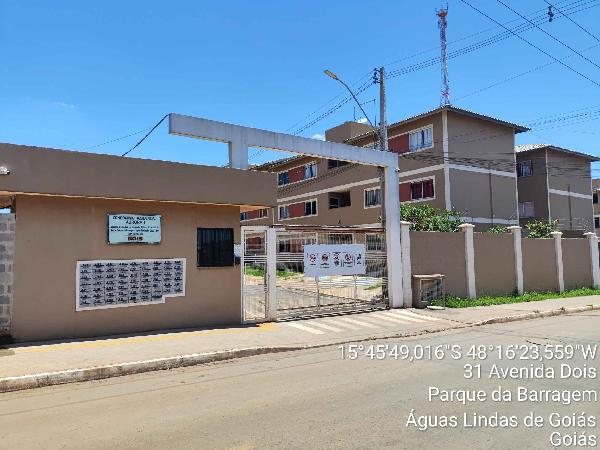Vende-se em Aguas Lindas De Goias-GO  apto, 44.77 de área privativa, 3595.00 de área do terreno,  2_qto(s), a.serv, WC, 1_sala(s), cozinha, 1_vaga(s) de garagem.