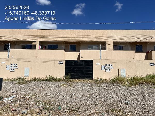 Vende-se em Aguas Lindas De Goias-GO  apto, 71.44 de área total, 66.06 de área privativa,  2_qto(s), a.serv, WC, 1_sala(s), cozinha.