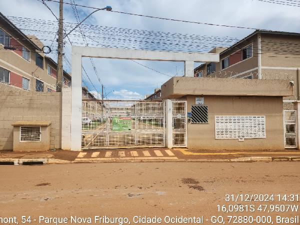 Vende-se em Cidade Ocidental-GO  apto, 44.77 de área total, 44.77 de área privativa,  2_qto(s), a.serv, WC, 1_sala(s), cozinha, 1_vaga(s) de garagem.