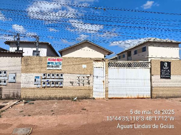 Vende-se em Aguas Lindas De Goias-GO  Casa, 90.15 de área total, 61.29 de área privativa, 64.30 de área do terreno,  2_qto(s), a.serv, WC, 1_sala(s), cozinha.