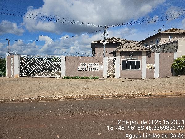 Vende-se em Aguas Lindas De Goias-GO  apto, 78.78 de área total, 45.72 de área privativa,  2_qto(s), a.serv, WC, 1_sala(s), cozinha, 1_vaga(s) de garagem.