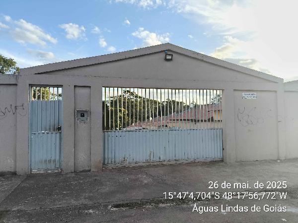 Vende-se em Aguas Lindas De Goias-GO  Casa, 173.01 de área total, 60.38 de área privativa, 136.65 de área do terreno,  2_qto(s), a.serv, WC, 1_sala(s), cozinha, 1_vaga(s) de garagem.