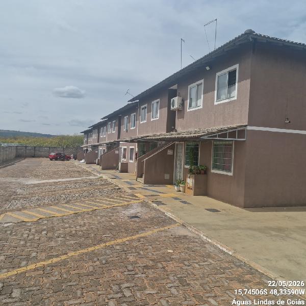Vende-se em Aguas Lindas De Goias-GO  apto, 45.72 de área total, 45.72 de área privativa,  2_qto(s), a.serv, WC, 1_sala(s), cozinha, 1_vaga(s) de garagem.