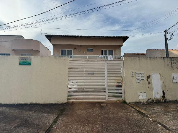 Vende-se em Cidade Ocidental-GO  apto, 51.22 de área privativa,  2_qto(s), varanda, a.serv, WC, 1_sala(s), cozinha, 1_vaga(s) de garagem.
