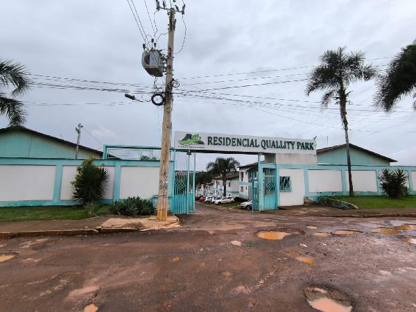 Vende-se em Cidade Ocidental-GO  apto, 50.23 de área privativa,  2_qto(s), WC, 1_sala(s), cozinha, 1_vaga(s) de garagem.
