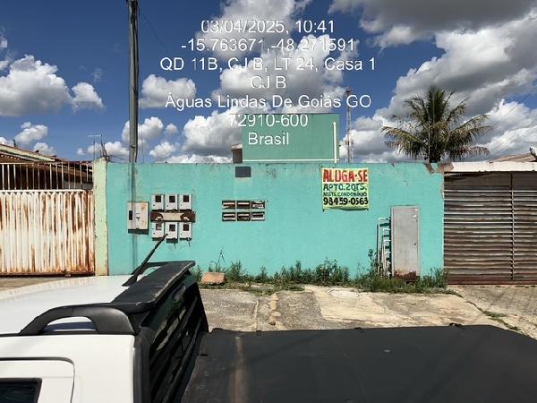 Vende-se em Aguas Lindas De Goias-GO  apto, 109.83 de área total, 52.85 de área privativa,  2_qto(s), a.serv, WC, 1_sala(s), cozinha.