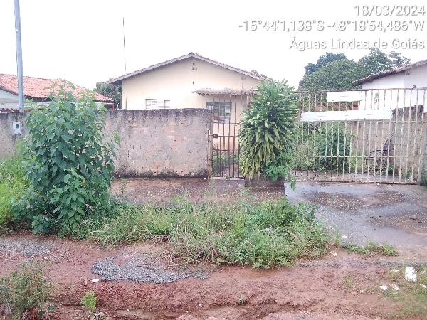 Vende-se em Aguas Lindas De Goias-GO  Casa, 50.66 de área total, 50.66 de área privativa, 360.00 de área do terreno,  2_qto(s), a.serv, WC, 1_sala(s), cozinha.