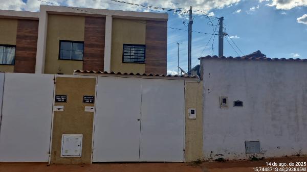 Vende-se em Aguas Lindas De Goias-GO  Casa, 75.28 de área total, 75.28 de área privativa, 72.67 de área do terreno,  2_qto(s), a.serv, WC, 1_sala(s), cozinha, 1_vaga(s) de garagem.