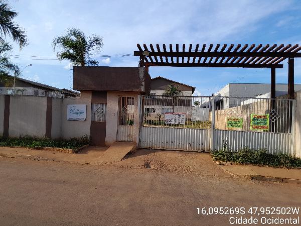 Vende-se em Cidade Ocidental-GO  apto, 116.06 de área total, 47.95 de área privativa,  2_qto(s), varanda, a.serv, WC, 1_sala(s), cozinha, 1_vaga(s) de garagem.