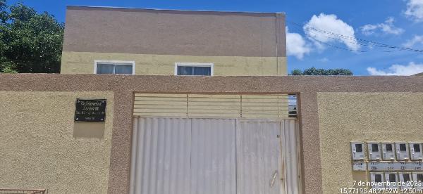 Vende-se em Aguas Lindas De Goias-GO  apto, 58.02 de área total, 58.02 de área privativa,  2_qto(s), a.serv, WC, 1_sala(s), cozinha, 1_vaga(s) de garagem.
