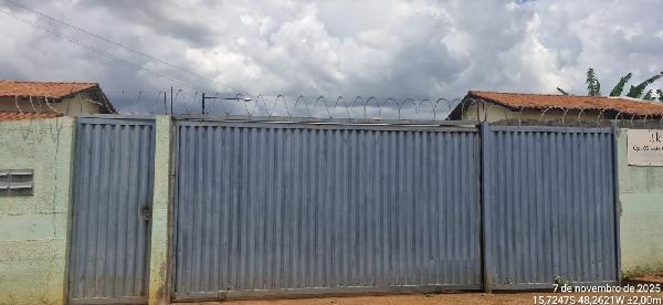 Vende-se em Aguas Lindas De Goias-GO  Casa, 69.90 de área total, 69.90 de área privativa, 150.04 de área do terreno,  2_qto(s), a.serv, WC, 1_sala(s), cozinha, 1_vaga(s) de garagem.