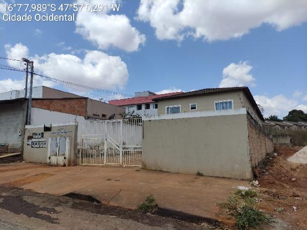 Vende-se em Cidade Ocidental-GO  apto, 53.75 de área privativa,  2_qto(s), WC, 1_sala(s), cozinha, 1_vaga(s) de garagem.