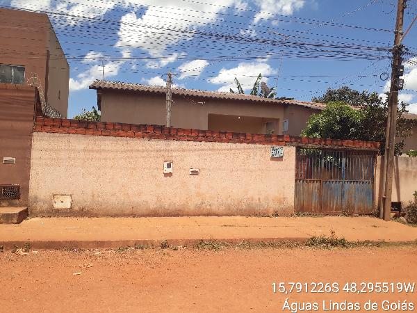 Vende-se em Aguas Lindas De Goias-GO  Casa, 62.46 de área total, 62.46 de área privativa, 222.47 de área do terreno,  2_qto(s), a.serv, WC, 1_sala(s), cozinha.