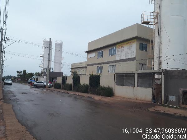 Vende-se em Cidade Ocidental-GO  apto, 53.86 de área privativa,  2_qto(s), WC, 1_sala(s), cozinha.