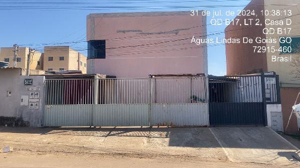 Vende-se em Aguas Lindas De Goias-GO  apto, 61.12 de área privativa, 0.01 de área do terreno,  2_qto(s), varanda, a.serv, WC, 1_sala(s), cozinha.