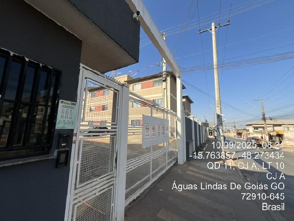 Vende-se em Aguas Lindas De Goias-GO  apto, 85.31 de área total, 44.77 de área privativa,  2_qto(s), a.serv, WC, 1_sala(s), cozinha, 1_vaga(s) de garagem.