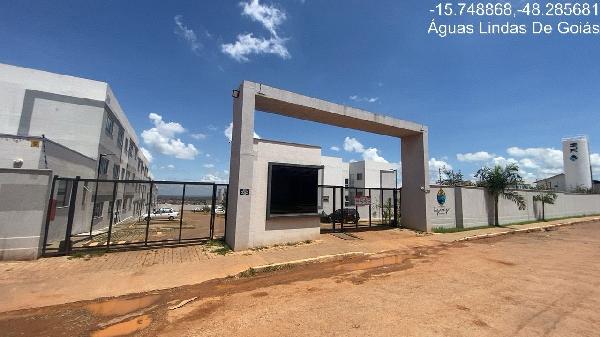 Vende-se em Aguas Lindas De Goias-GO  apto, 50.54 de área total, 40.19 de área privativa,  2_qto(s), a.serv, WC, 1_sala(s), DCE, cozinha, 1_vaga(s) de garagem.