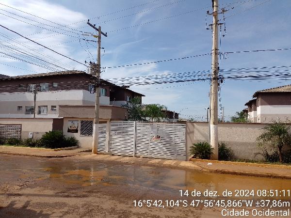 Vende-se em Cidade Ocidental-GO  apto, 46.79 de área privativa,  2_qto(s), a.serv, WC, 1_sala(s), cozinha, 1_vaga(s) de garagem.