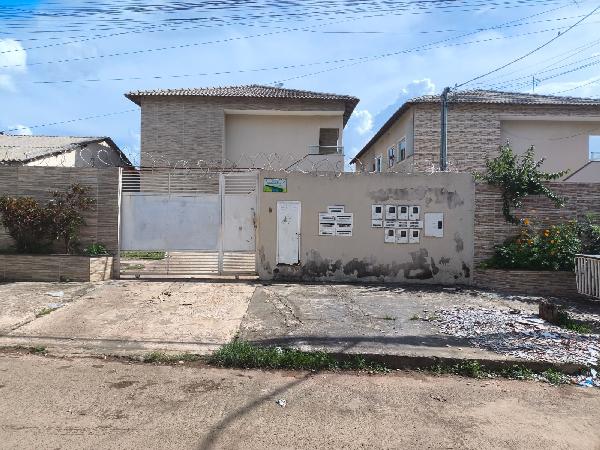 Vende-se em Cidade Ocidental-GO  apto, 53.34 de área privativa,  2_qto(s), WC, 1_sala(s), cozinha, 1_vaga(s) de garagem.
