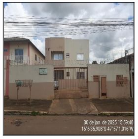 Vende-se em Cidade Ocidental-GO  apto, 77.09 de área total, 53.52 de área privativa,  2_qto(s), a.serv, WC, 1_sala(s), cozinha, 1_vaga(s) de garagem.