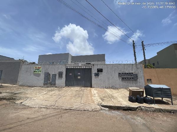 Vende-se em Aguas Lindas De Goias-GO  apto, 54.02 de área total, 47.78 de área privativa,  1_qto(s), a.serv, WC, 1_sala(s), cozinha.