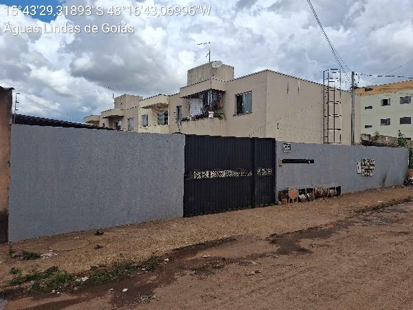 Vende-se em Aguas Lindas De Goias-GO  apto, 52.52 de área privativa,  2_qto(s), a.serv, WC, 1_sala(s), cozinha.