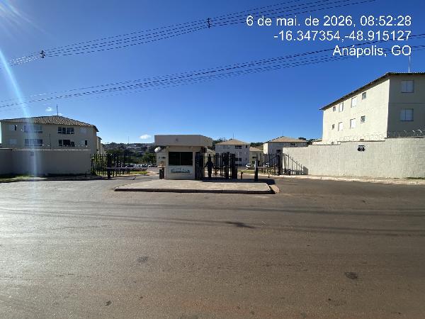 Vende-se em Anapolis-GO  apto, 67.62 de área total, 48.96 de área privativa,  2_qto(s), a.serv, WC, 1_sala(s), cozinha, 1_vaga(s) de garagem.