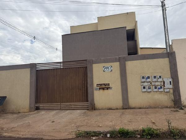 Vende-se em Aguas Lindas De Goias-GO  apto, 80.13 de área total, 53.49 de área privativa,  2_qto(s), a.serv, WC, 1_sala(s), cozinha.