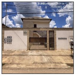Vende-se em Cidade Ocidental-GO  apto, 52.20 de área privativa,  2_qto(s), a.serv, WC, 1_sala(s), cozinha, 1_vaga(s) de garagem.