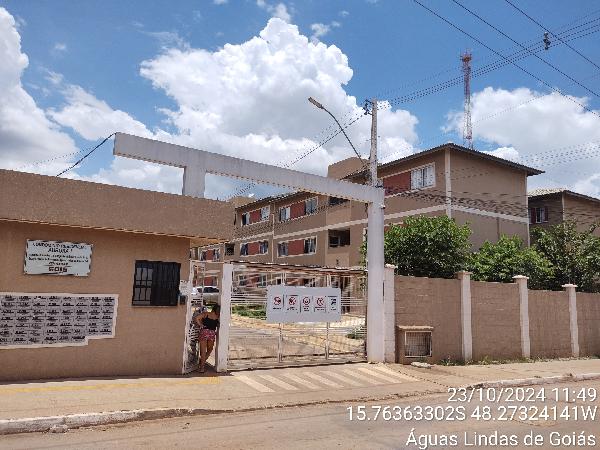 Vende-se em Aguas Lindas De Goias-GO  apto, 44.77 de área privativa,  2_qto(s), a.serv, WC, 1_sala(s), cozinha, 1_vaga(s) de garagem.