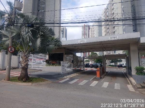 Vende-se em Sorocaba-SP  apto, 99.26 de área total, 57.17 de área privativa,  2_qto(s), WC, 1_sala(s), cozinha, 1_vaga(s) de garagem.