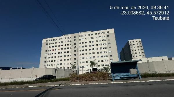 Vende-se em Taubate-SP  apto, 103.36 de área total, 52.28 de área privativa,  2_qto(s), a.serv, WC, 1_sala(s), cozinha, 1_vaga(s) de garagem.