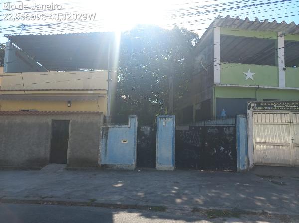 Vende-se em Rio De Janeiro-RJ  Casa, 174.15 de área privativa, 352.56 de área do terreno.