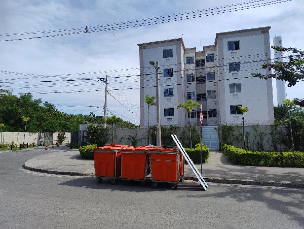 Vende-se em Rio De Janeiro-RJ  apto, 40.00 de área total, 40.00 de área privativa,  2_qto(s), WC, 1_sala(s), cozinha.