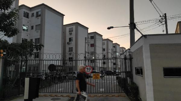 Vende-se em Rio De Janeiro-RJ  apto, 41.00 de área total, 41.00 de área privativa,  2_qto(s), WC, 1_sala(s), cozinha.