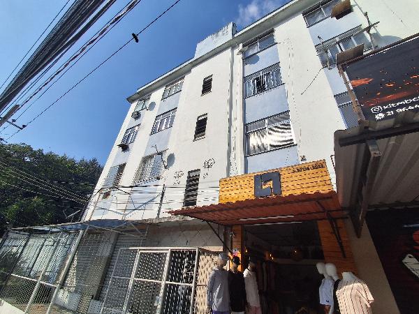 Vende-se em Rio De Janeiro-RJ  apto, 46.00 de área privativa,  2_qto(s), WC, 1_sala(s), cozinha.