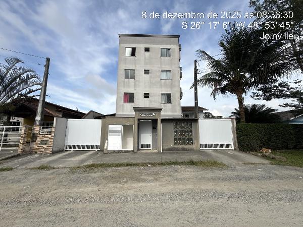 Vende-se em Joinville-SC  apto, 55.55 de área total, 50.03 de área privativa, 0.00 de área do terreno.